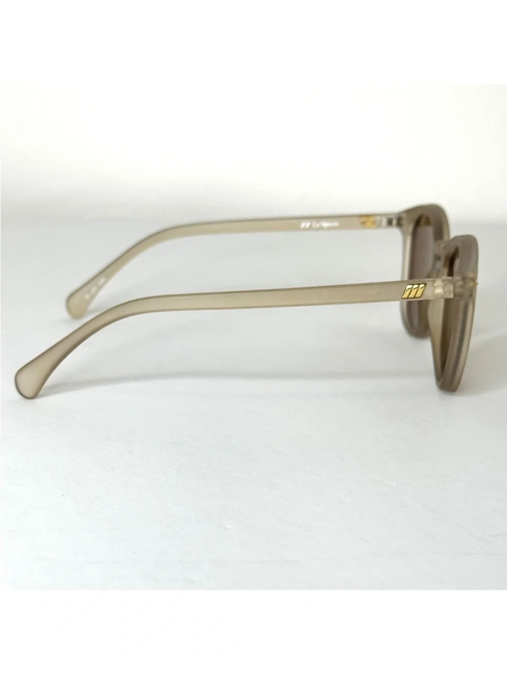 LE SPECS Bandwagon NEW Sunglasses Matte Stone Frame With Copper Mirror Lens NEW